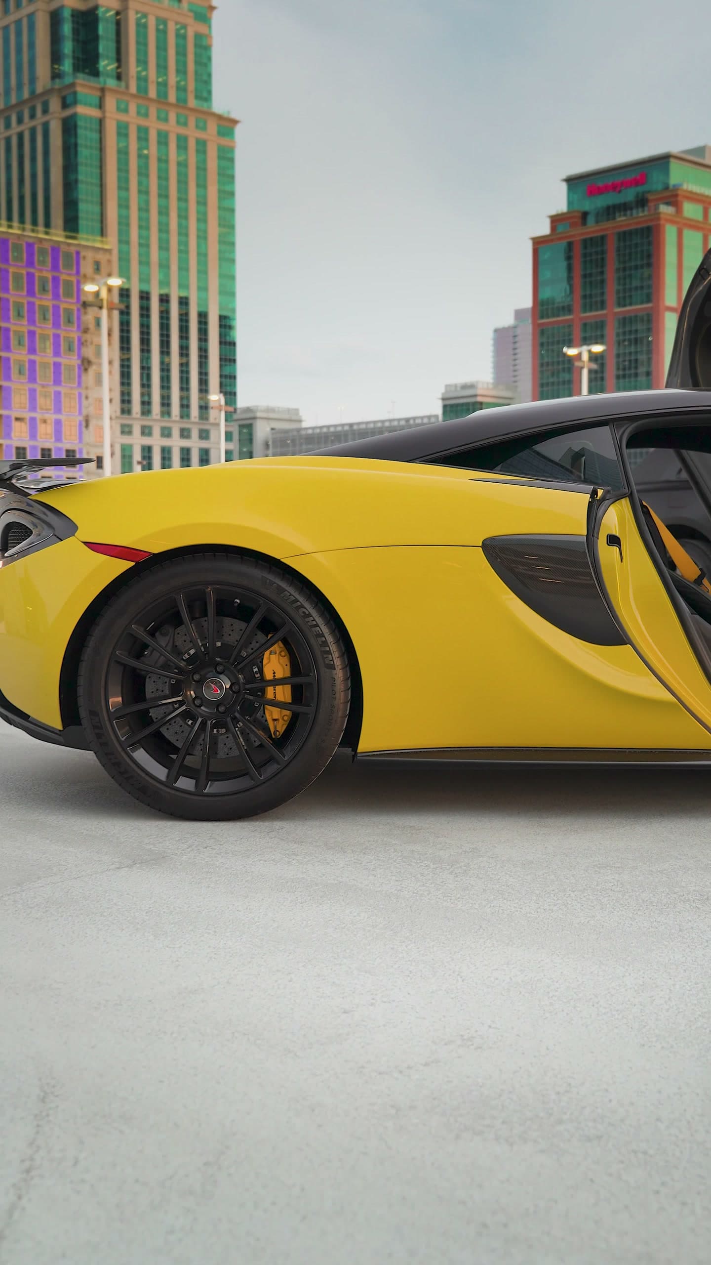 2018 McLaren 570S Coupe — 4