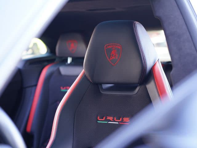 2022 Lamborghini Urus — 8