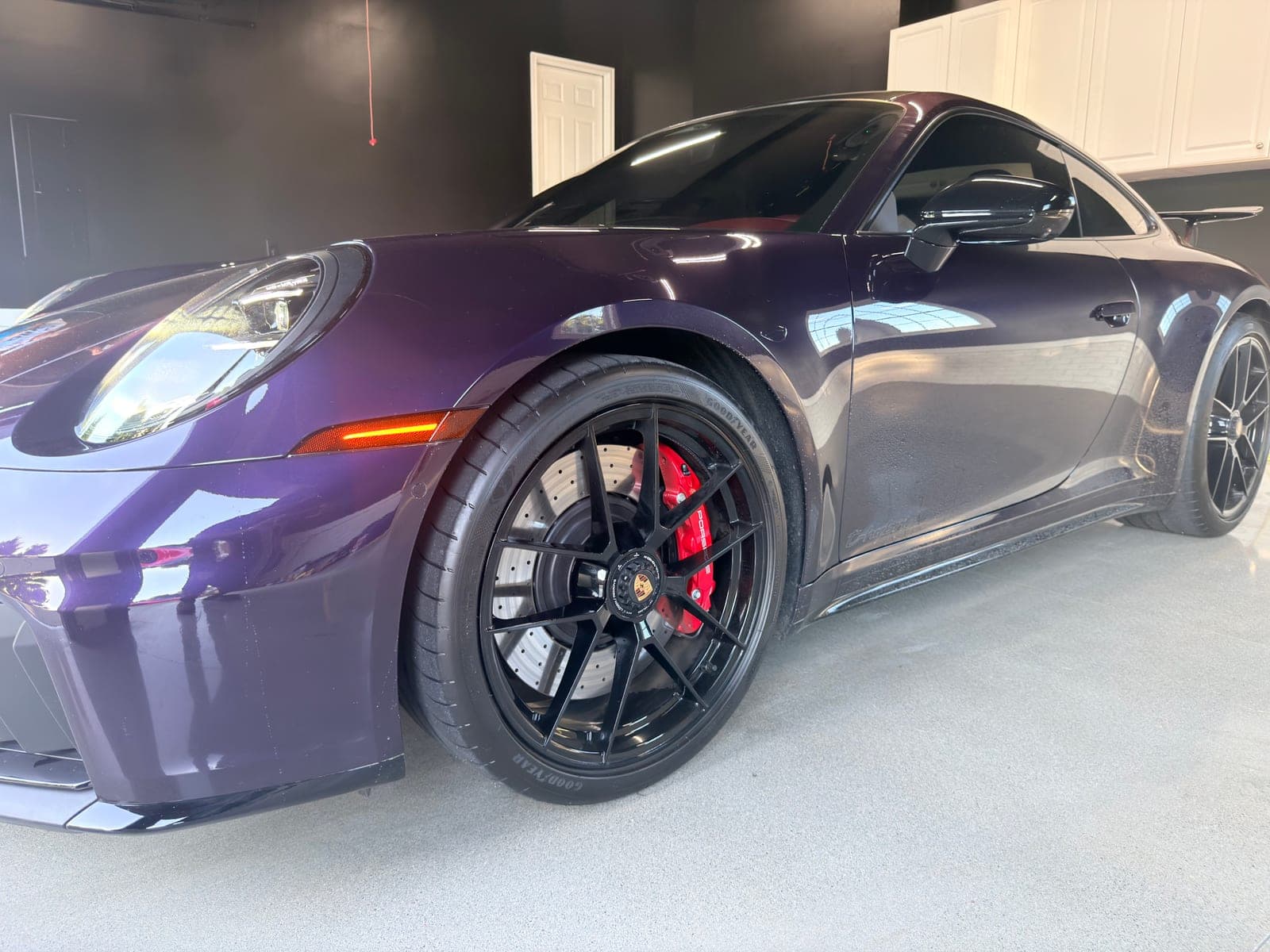 2026 Porsche 911 Carrera GTS — 2